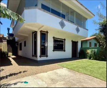Casa com 3 Quartos à venda, 137m² no Ferraz, Garopaba