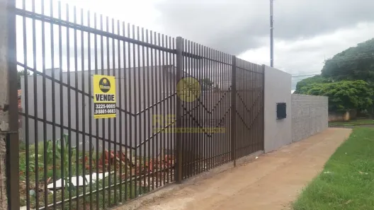 Lote/Terreno à venda, 173m² no Conjunto Habitacional Requião, Maringá