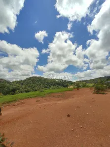 Lote/Terreno à venda, 32701m² no Pedro do Rio, Petrópolis