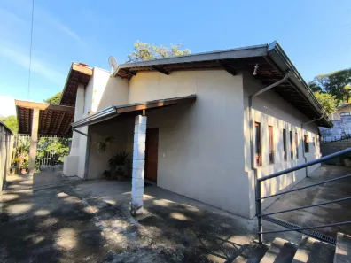 Fazenda/Sítio com 4 Quartos à venda, 2000m² no Vale Verde, Valinhos
