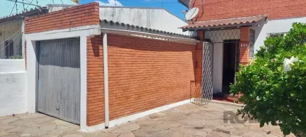 Casa com 2 Quartos à venda, 71m² no Camaquã, Porto Alegre