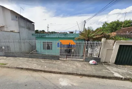 Casa com 9 Quartos à venda, 250m² no Guarani, Belo Horizonte