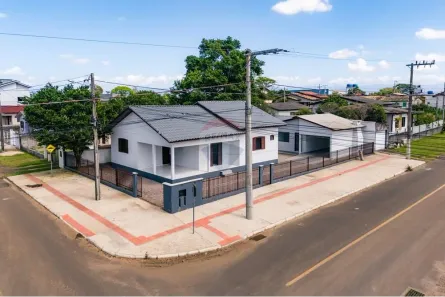 Casa com 3 Quartos à venda, 155m² no Nova York, Forquilhinha