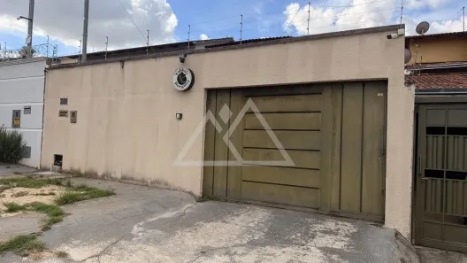 Sobrado com 3 Quartos à venda, 162m² no Parque Anhanguera, Goiânia