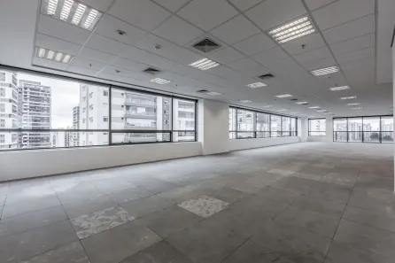 Casa com 1 Quarto para alugar, 523m² no Cidade Monções, São Paulo