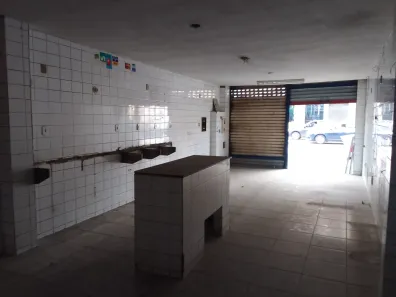 Ponto Comercial para alugar, 70m² no São Lourenço, Niterói