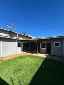 Casa com 3 Quartos à venda, 150m² no Anápolis City, Anápolis