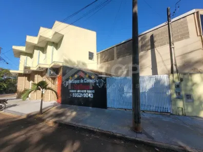 Casa com 2 Quartos para alugar, 60m² no Jardim Medeiros, São Carlos