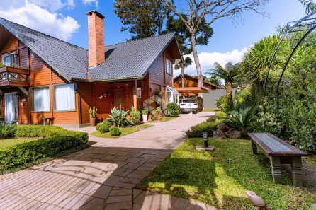 Casa com 4 Quartos à venda, 244m² no Bairro Lago Negro, Gramado