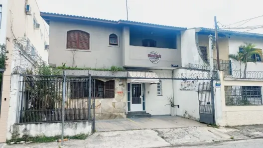 Sobrado com 4 Quartos à venda, 246m² no Vila Galvão, Guarulhos