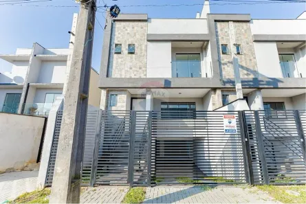 Sobrado com 3 Quartos à venda, 182m² no Sítio Cercado, Curitiba