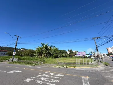 Lote/Terreno para alugar, 12m² no Saguaçu, Joinville