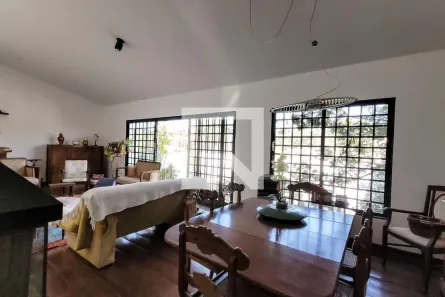 Casa com 3 Quartos à venda, 212m² no Jardim Lumen Christi, Campinas