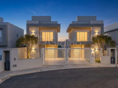 Casa com 3 Quartos à venda, 137m² no Vargem Pequena, Florianópolis