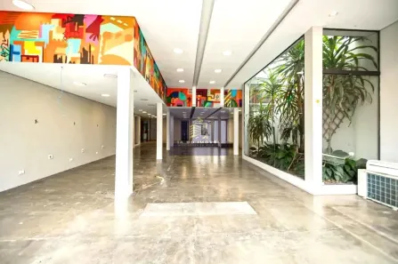 Ponto Comercial com 4 Quartos para alugar, 370m² no Moema, São Paulo