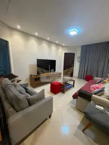 Sobrado com 4 Quartos à venda, 192m² no Vila Camilópolis, Santo André