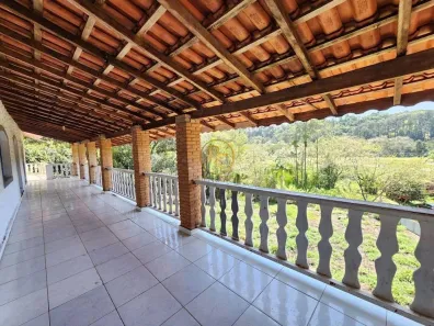 Casa com 2 Quartos para alugar, 350m² no Capoavinha, Mairiporã