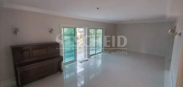 Casa de Condomínio com 3 Quartos à venda, 600m² no Jardim Vitória Régia, São Paulo