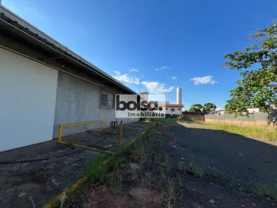 Lote/Terreno para alugar, 990m² no Jardim Brasil, Bauru
