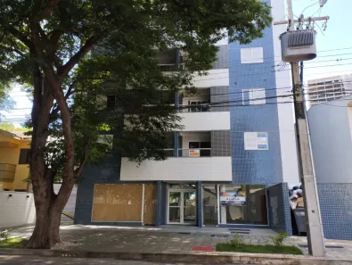 Apartamento com 2 Quartos para alugar, 100m² no Zona 07, Maringá