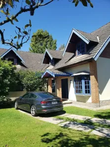 Casa com 6 Quartos à venda, 1197m² no Vila Capivari, Campos do Jordão