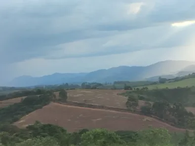 Fazenda/Sítio com 4 Quartos à venda, 150m² no , Conceição do Rio Verde