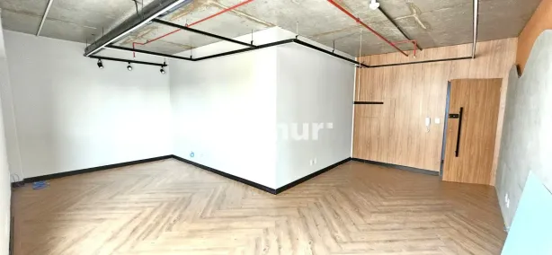 Sala Comercial à venda, 37m² no Paraíso, Santo André