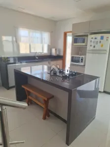 Casa de Condomínio com 3 Quartos à venda, 250m² no Jardim Califórnia, Jacareí