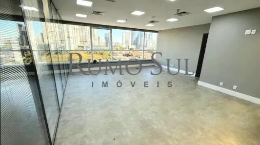 Imóvel Comercial para alugar, 131m² no Jardim das Acácias, São Paulo