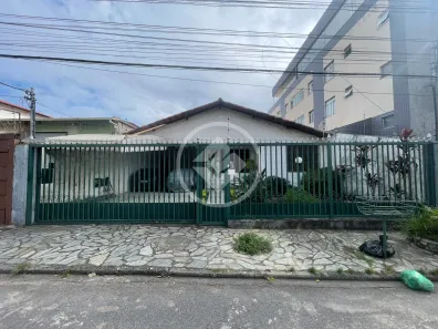 Casa com 3 Quartos à venda, 325m² no Planalto, Belo Horizonte