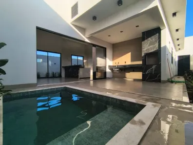 Casa de Condomínio com 3 Quartos à venda, 174m² no Novo Mundo, Uberlândia