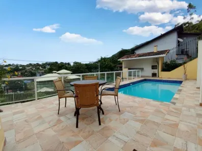 Casa com 3 Quartos à venda, 184m² no Panorama, Teresópolis
