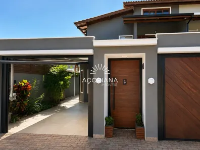 Casa com 3 Quartos à venda, 221m² no Rio Tavares, Florianópolis