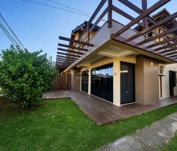 Casa com 3 Quartos à venda, 96m² no Centro, Garopaba