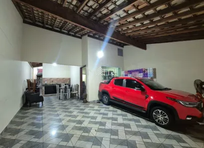 Casa com 2 Quartos à venda, 157m² no Jardim Esplanada, Araraquara