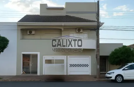 Casa com 4 Quartos à venda, 369m² no Martins, Uberlândia