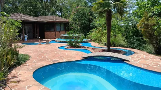 Casa de Condomínio com 5 Quartos à venda, 400m² no Caraguatá, Mairiporã