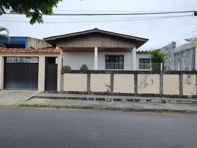 Imóvel Comercial com 3 Quartos à venda, 281m² no Adrianópolis, Manaus