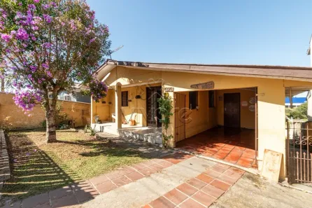 Casa com 2 Quartos à venda, 360m² no Campo Pequeno, Colombo