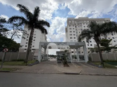 Apartamento com 2 Quartos para alugar, 53m² no Pinheirinho, Curitiba