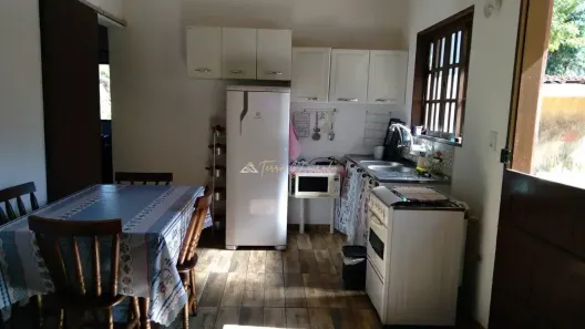 Fazenda/Sítio com 3 Quartos à venda, 1000m² no , Santo Antônio do Pinhal