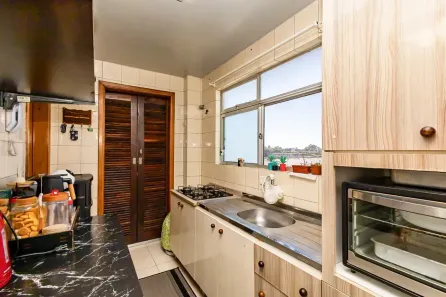 Apartamento com 3 Quartos à venda, 65m² no Parolin, Curitiba