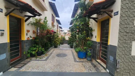 Casa com 3 Quartos à venda, 90m² no Ouro Preto, Belo Horizonte
