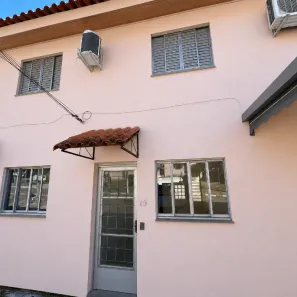 Sobrado com 2 Quartos para alugar, 50m² no Centro, Viamão