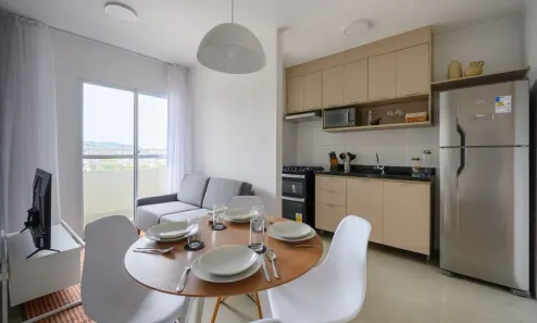 Apartamento com 2 Quartos para alugar, 50m² no Partenon, Porto Alegre
