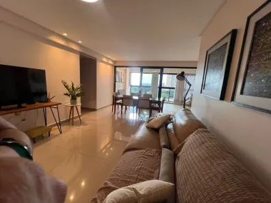 Apartamento com 3 Quartos para alugar, 110m² no Setor Bueno, Goiânia