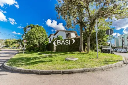 Sobrado com 3 Quartos à venda, 184m² no Tingui, Curitiba