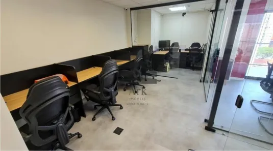 Sala Comercial com 3 Quartos para alugar, 46m² no Indianópolis, São Paulo