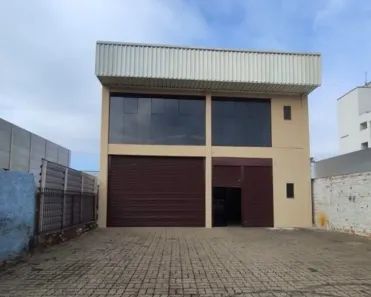 Galpão/Depósito/Armazém para alugar, 250m² no Santa Catarina, Caxias do Sul