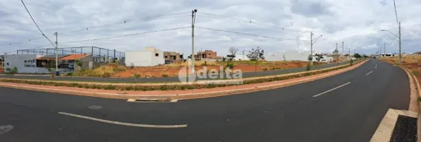 Lote/Terreno à venda, 373m² no Aclimação, Uberlândia